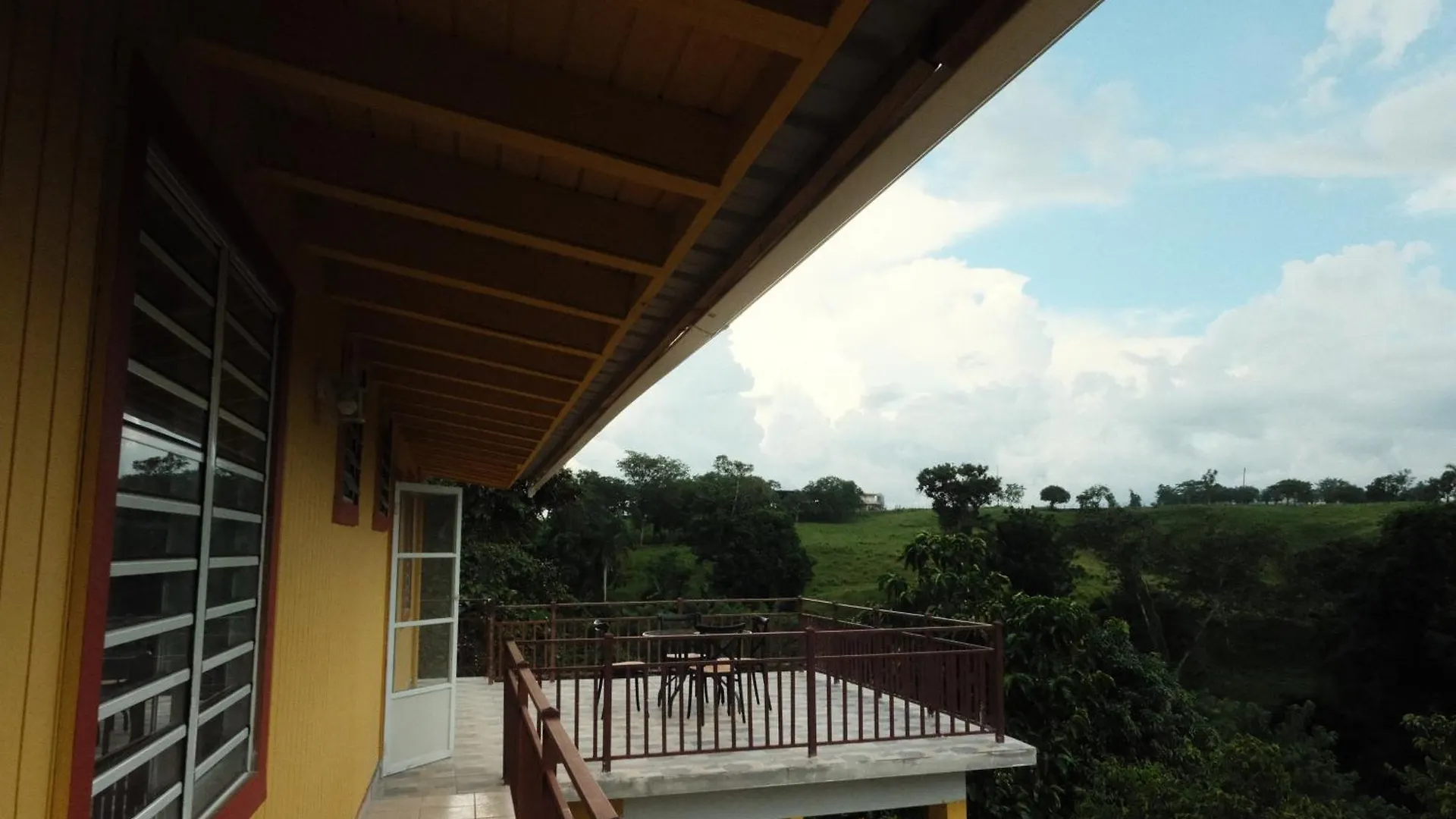 Villa La Casita Amarilla En Utuado, Puerto Rico Utuado