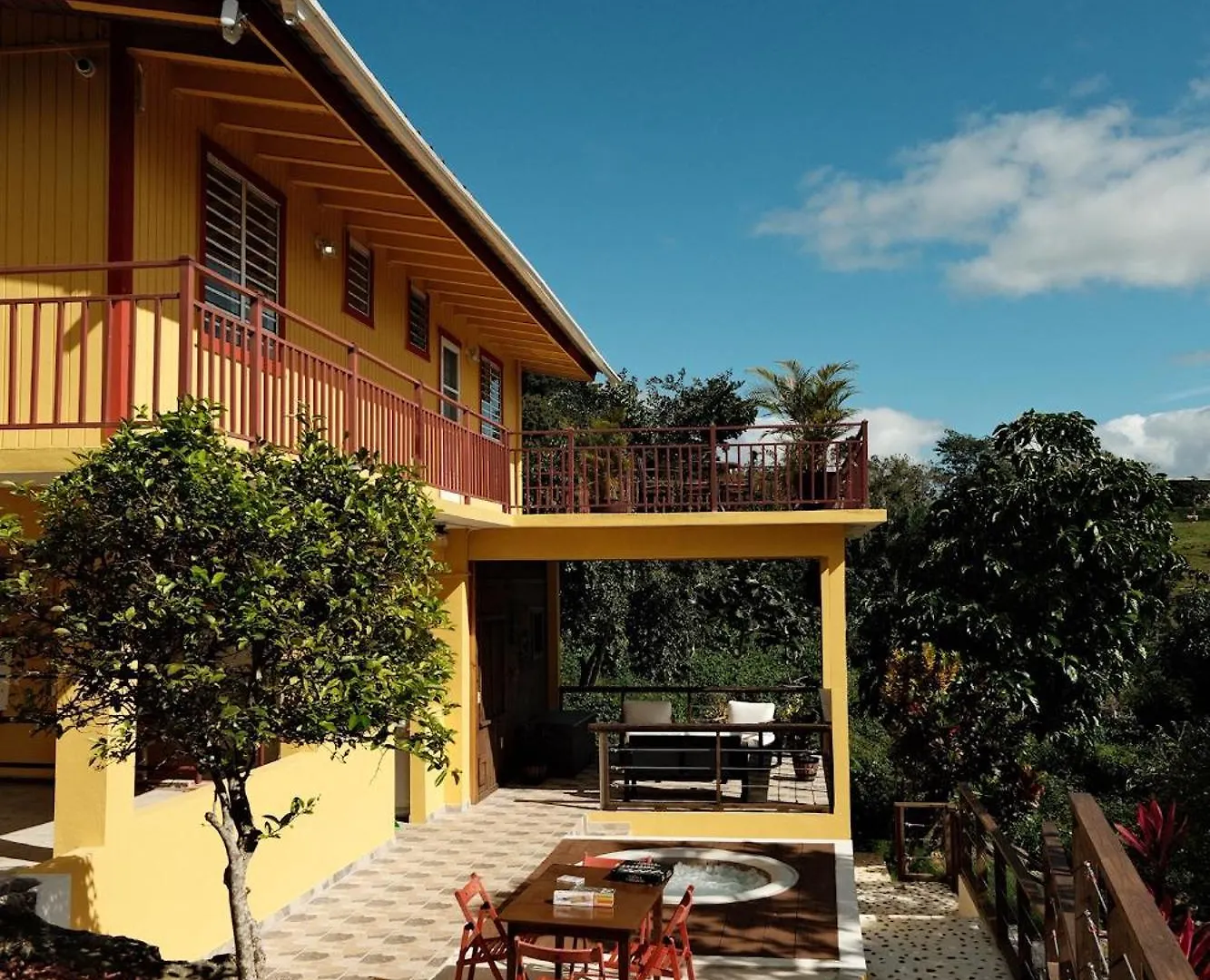 Villa La Casita Amarilla En Utuado, Puerto Rico Сasa de vacaciones Utuado