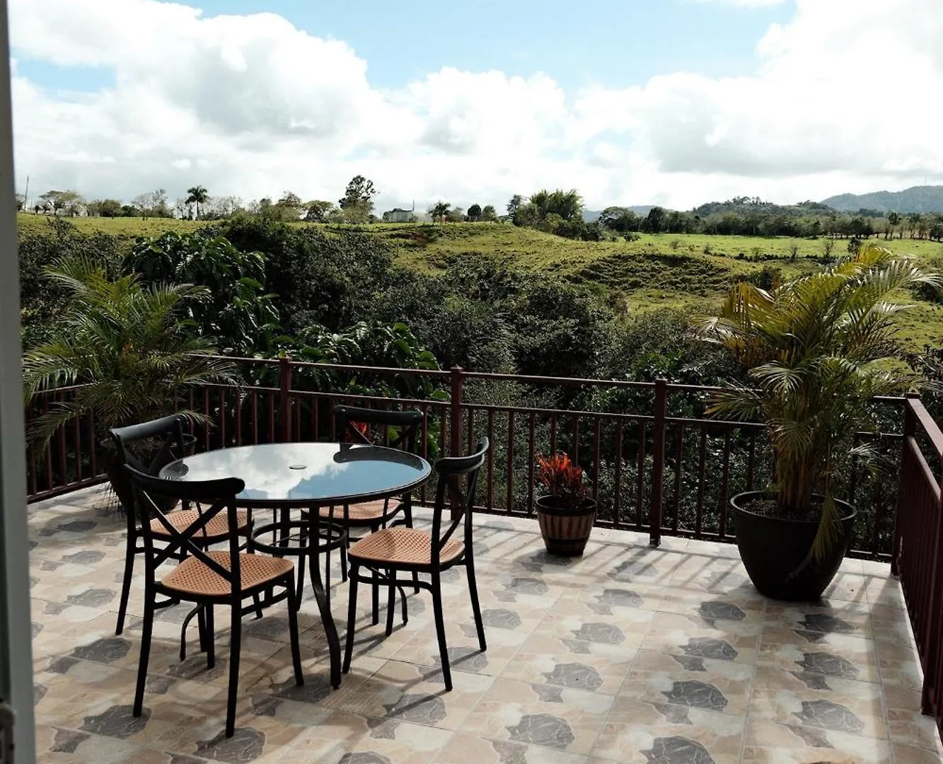 Villa La Casita Amarilla En Utuado, Puerto Rico Utuado