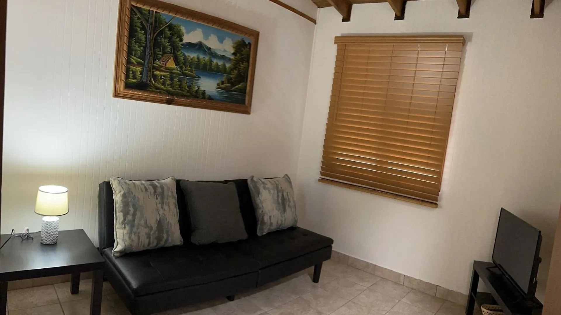 بيت للعطل فيلا La Casita Amarilla En Utuado, Puerto Rico